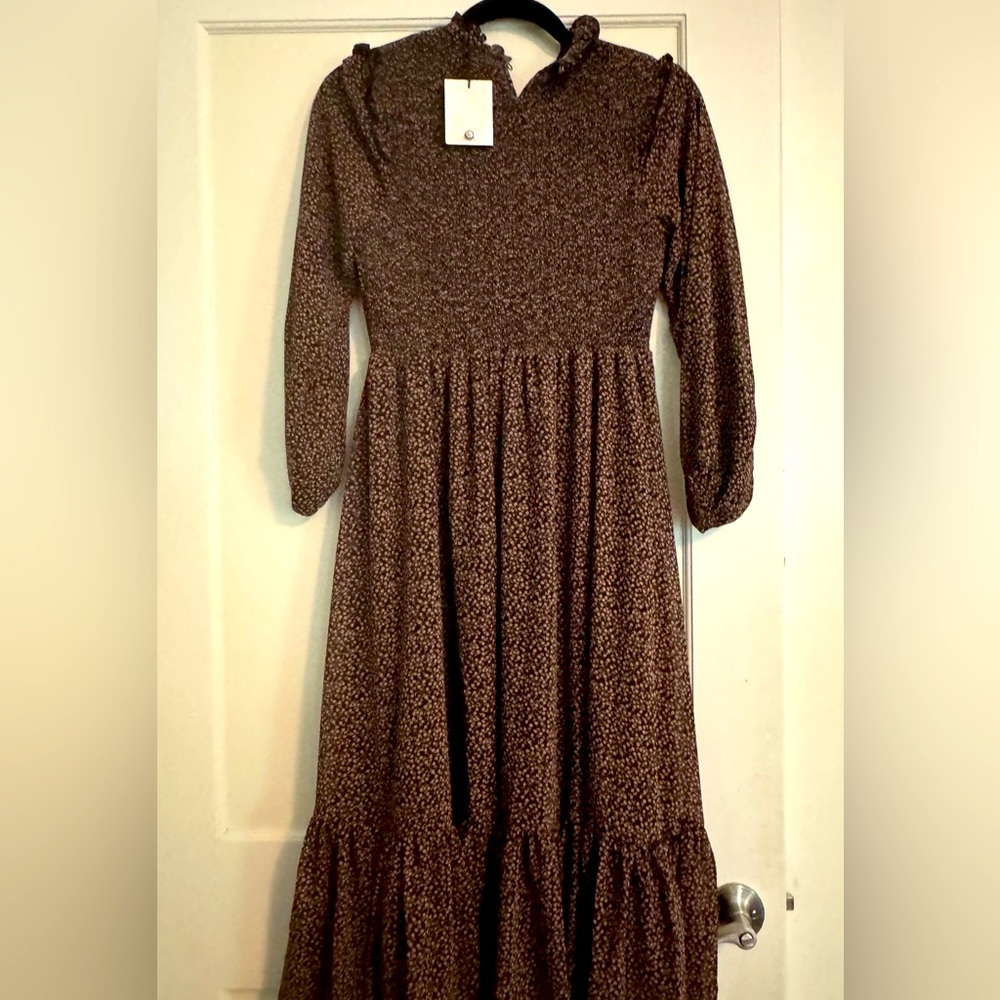 NWT never been worn Hatch Lana maternity dress size 0 Brown and black chiffon